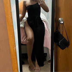 Oh Polly Zuri Asymmetric Cut Out High Split Maxi Dress (Black)